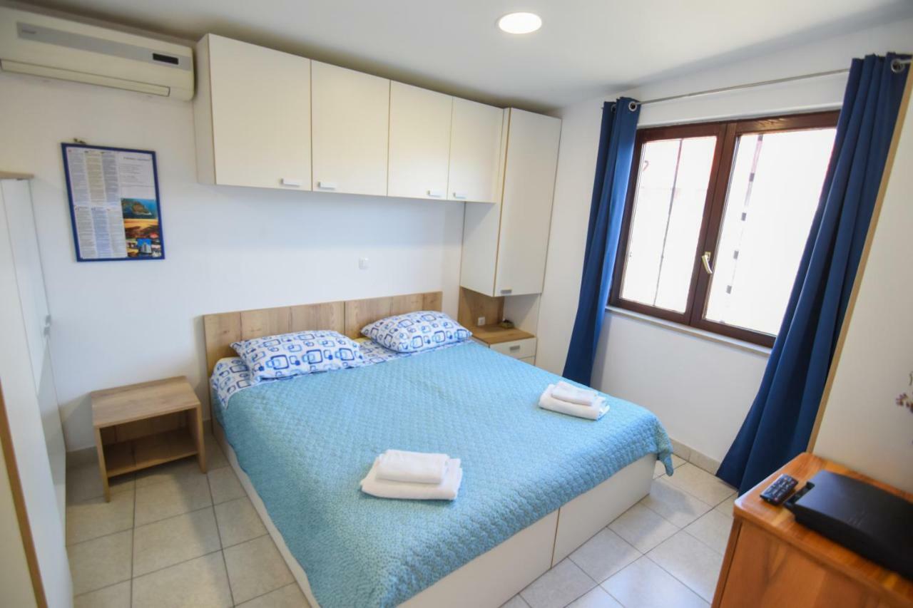 F-Holiday Apartment ซาดาร์ ภายนอก รูปภาพ